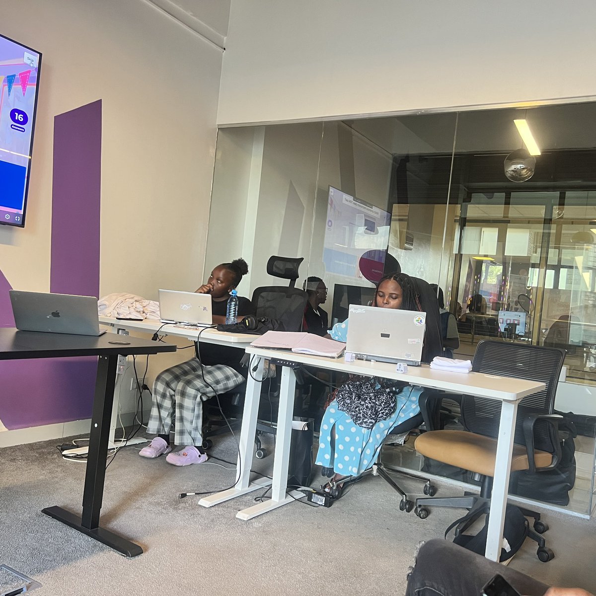 cryptogalaxy254's tweet photo. Attending the TON event at Web3 Club engaging discussions on decentralized ecosystems and TONโs growing impact on the Web3 landscape. A great platform for meaningful connections and insights. #TON #Techweekends
@Web3Clubs @ledgerlady_ https://t.co/5WywJzWjLR