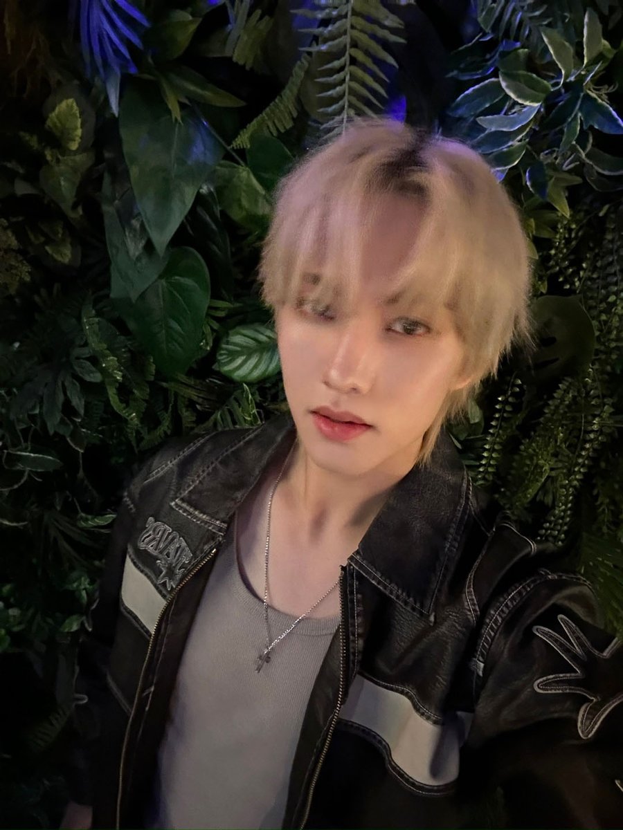 [#동네친구_성일]
🦮

#82MAJOR #82메이저 #에이티투메이저
#조성일 #CHOSEONGIL