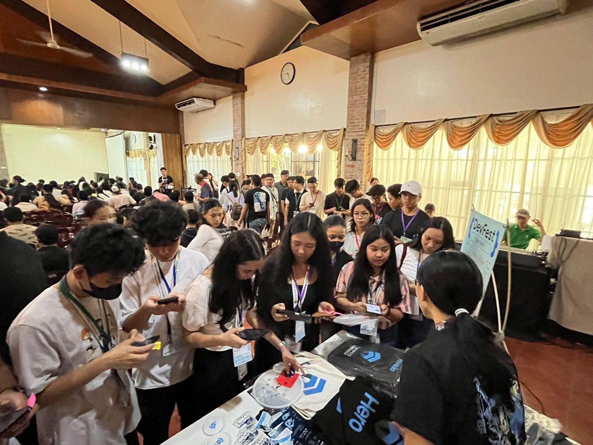 LOOK: Hero.io Takes Center Stage at DevFest 2024 in Bacolod City Philippines

Hero.io is making an impact as a presenter at DevFest 2024 in Bacolod City, Philippines.

#DevFest2024 #pinoyweb3tv