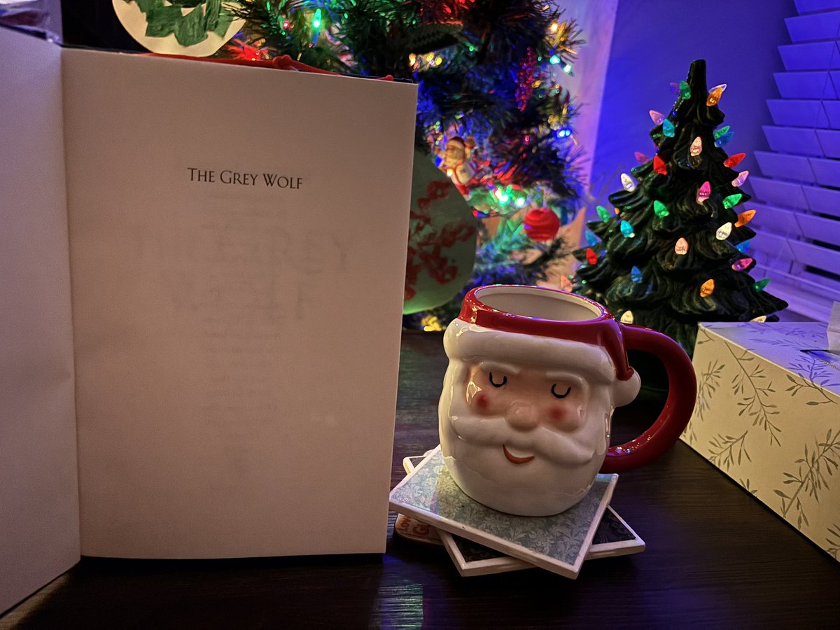 emilyaluia tweet media