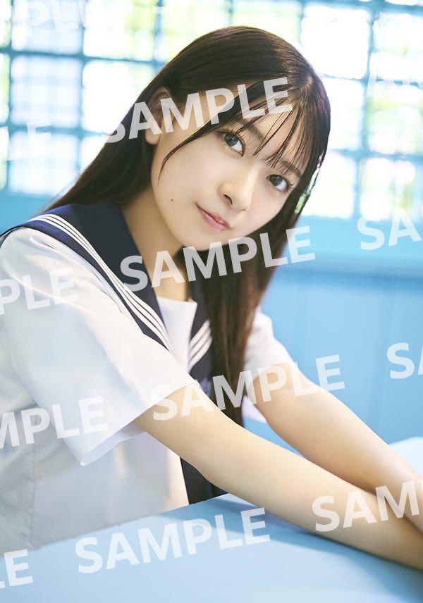 ⋱ ゲーマーズ特典の絵柄解禁⋰ #鈴原希実 1st写真集 届け 予約受付中