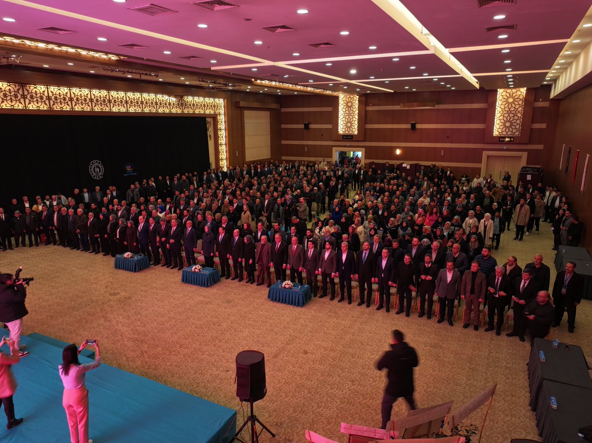 hkilca's tweet photo. AK Parti Karatay İlçe Başkanlığı’mızın 8. Olağan Kongresi hayırlı olsun. 

Görevi devreden, uzun yıllar birlikte çalıştığımız değerli dostum Mehmet Genç Beyefendiye ve yönetimine ilçemize ve teşkilatımıza katkıları için teşekkür ediyorum. Görevi devralan Akif Demirci Beyefendiye ve yönetimine muvaffakiyetler diliyorum. 

@akparti_karatay
@avakifdemirci 
@akkadinkaratay 
@akgenclikaratay
