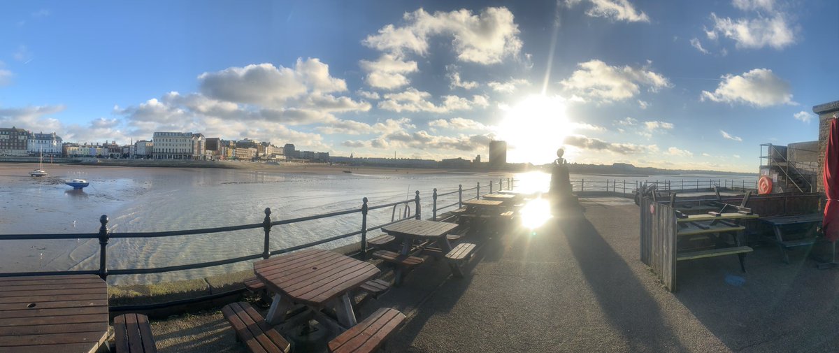 #myoffice #cafedelmargate #lhb #lighthousebar #margate #beergarden