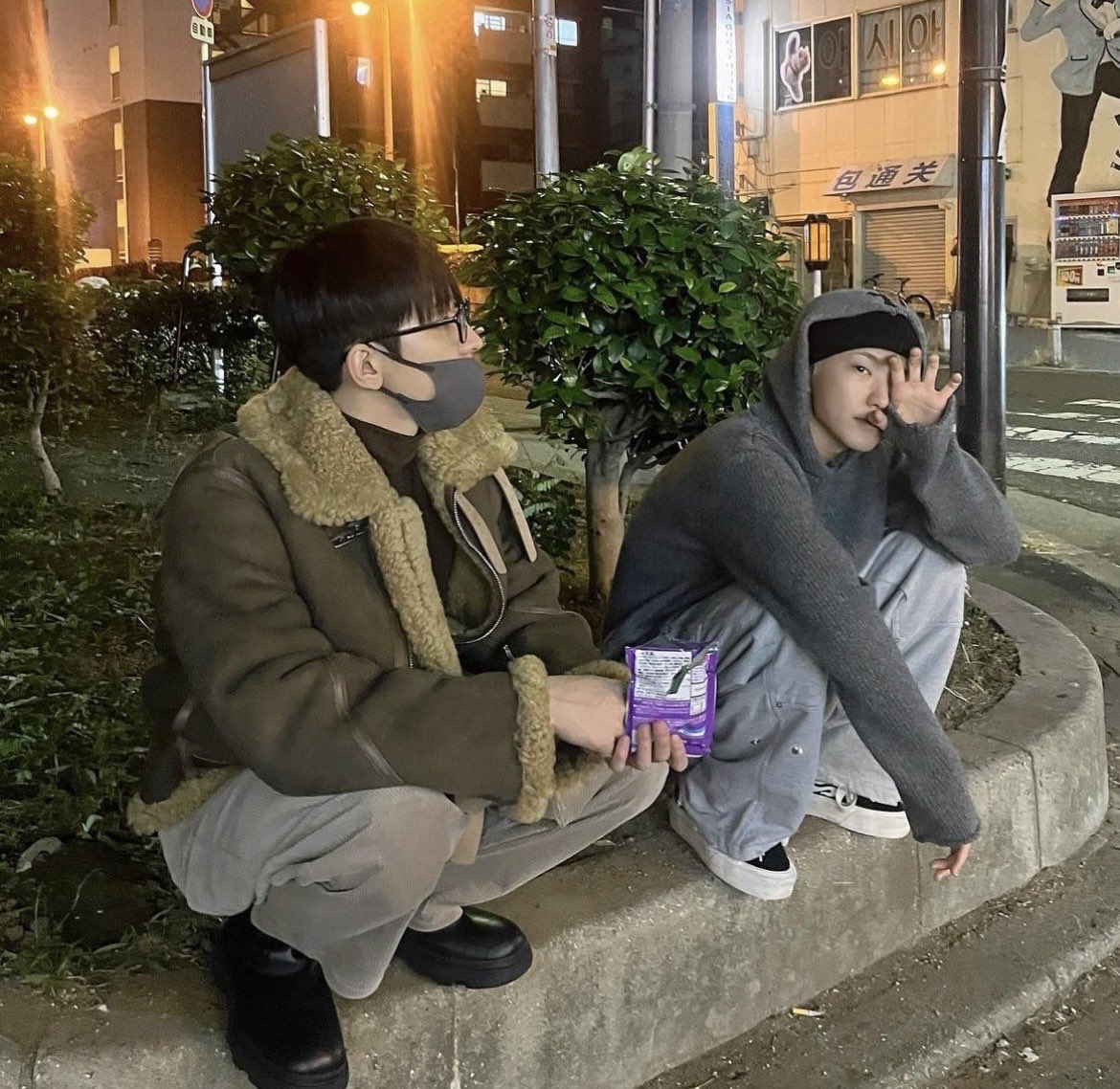 tomo10mo04's tweet photo. じよんちゃんの蕎麦食べて🤤
おぬよんほしの聖地巡礼🩵笑
明日はLIVE楽しむーーー😚 https://t.co/FJlzRFHw60