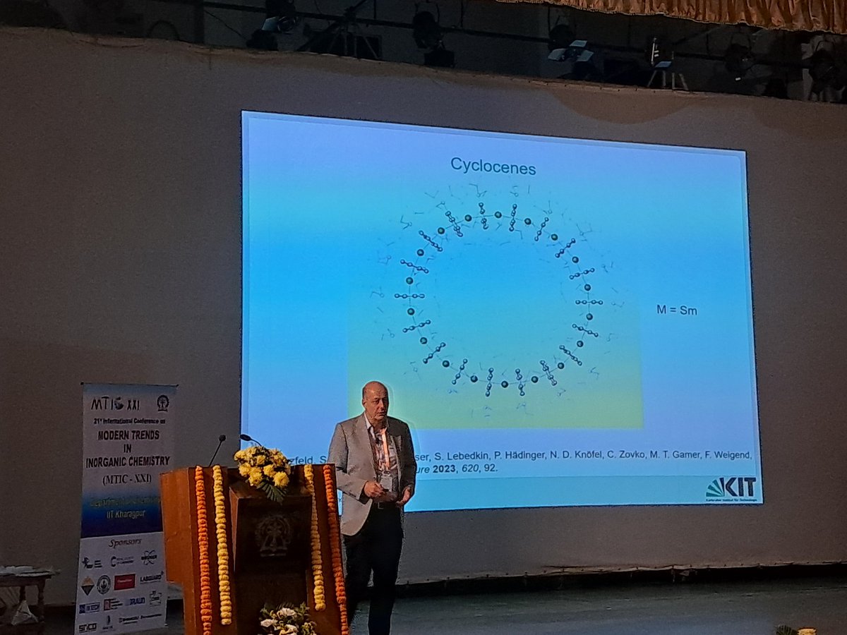 mtic_iitkgp's tweet photo. Prof. Peter Roesky shared his excellent work on lanthanide-based multidecker sandwich complexes with intriguing luminescent and magnetic properties. A gaint 18-membered multideck sandwich ring was exciting to hear about! #MTIC2024 @IITKgp @KITKarlsruhe https://t.co/D6QZhDSceb