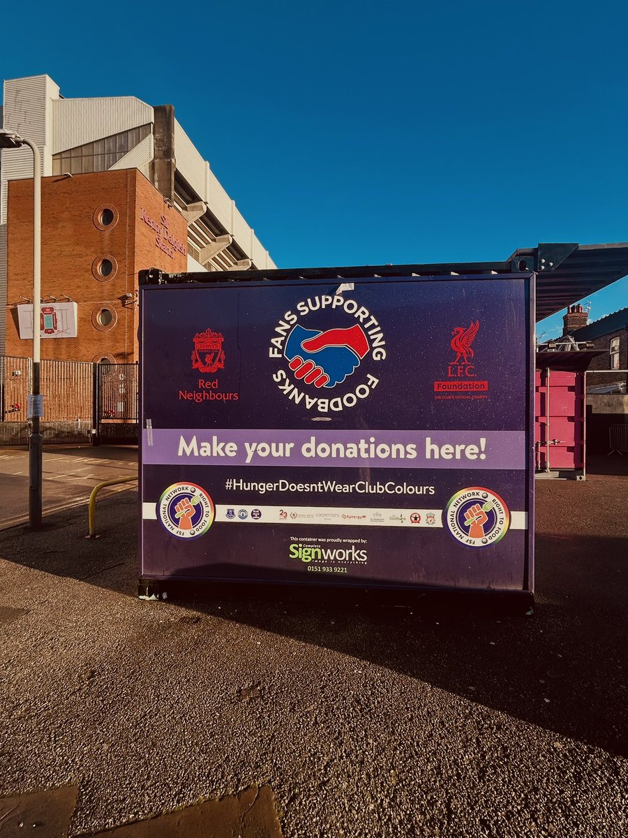 JenboLFC's tweet image. Final Collection before Christmas

Can you lash a tin our way 

We will be here from 12 providing some Christmas joy - all donations appreciated ❤️🎄
@SFoodbanks