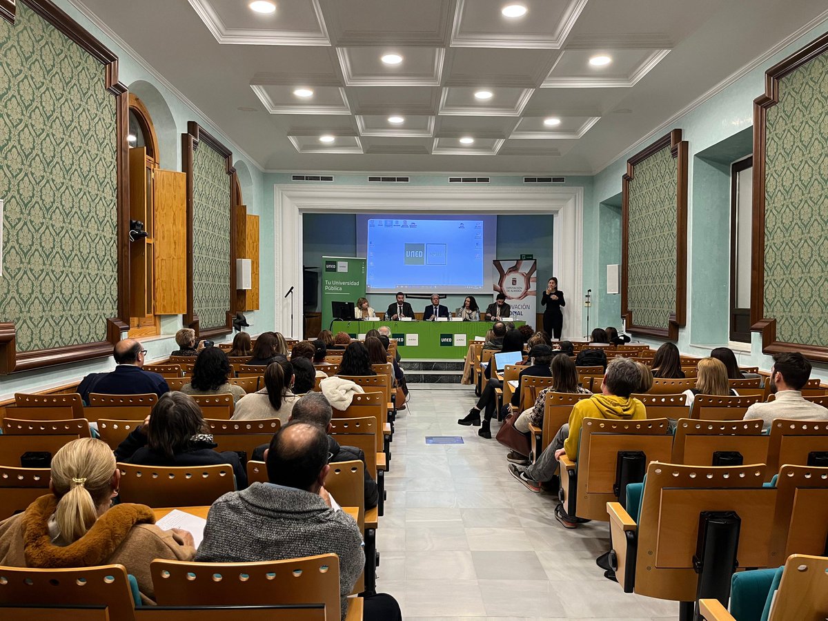 dipalme_almeria's tweet photo. 🔝🔝 Clausuramos el III Foro de Innovación Social

🎓 Una actividad que ha contado con ponencias y mesas redondas para formar a las asociaciones sociales de la provincia en innovación social https://t.co/R16ORojqcA