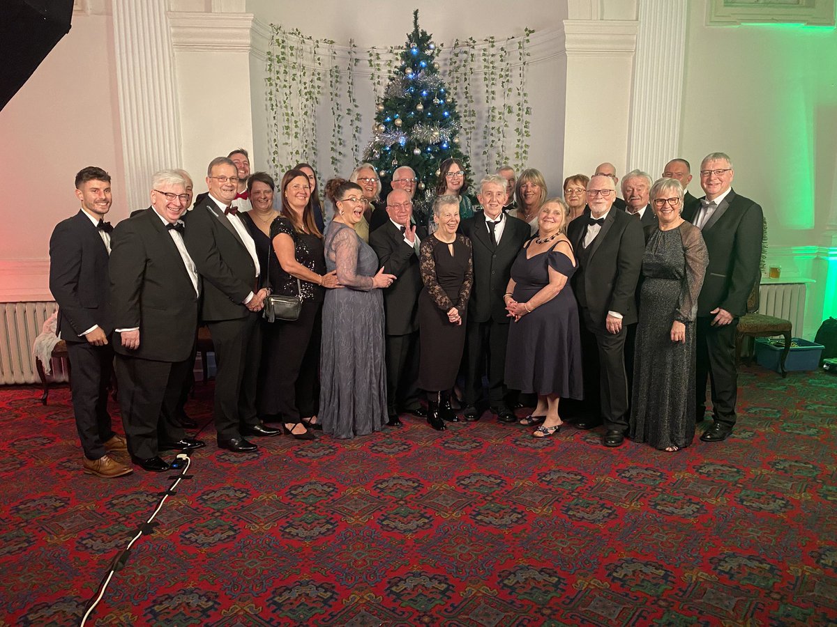 Hickerton's tweet image. Wonderful evening celebrating life at the Fighting Fit winter ball 2024. Dancing, great food and festive fun. Great job Laura for your amazing event and a massive thank you from @LCityFoundation with @CHickerton @_AliceCarter_
