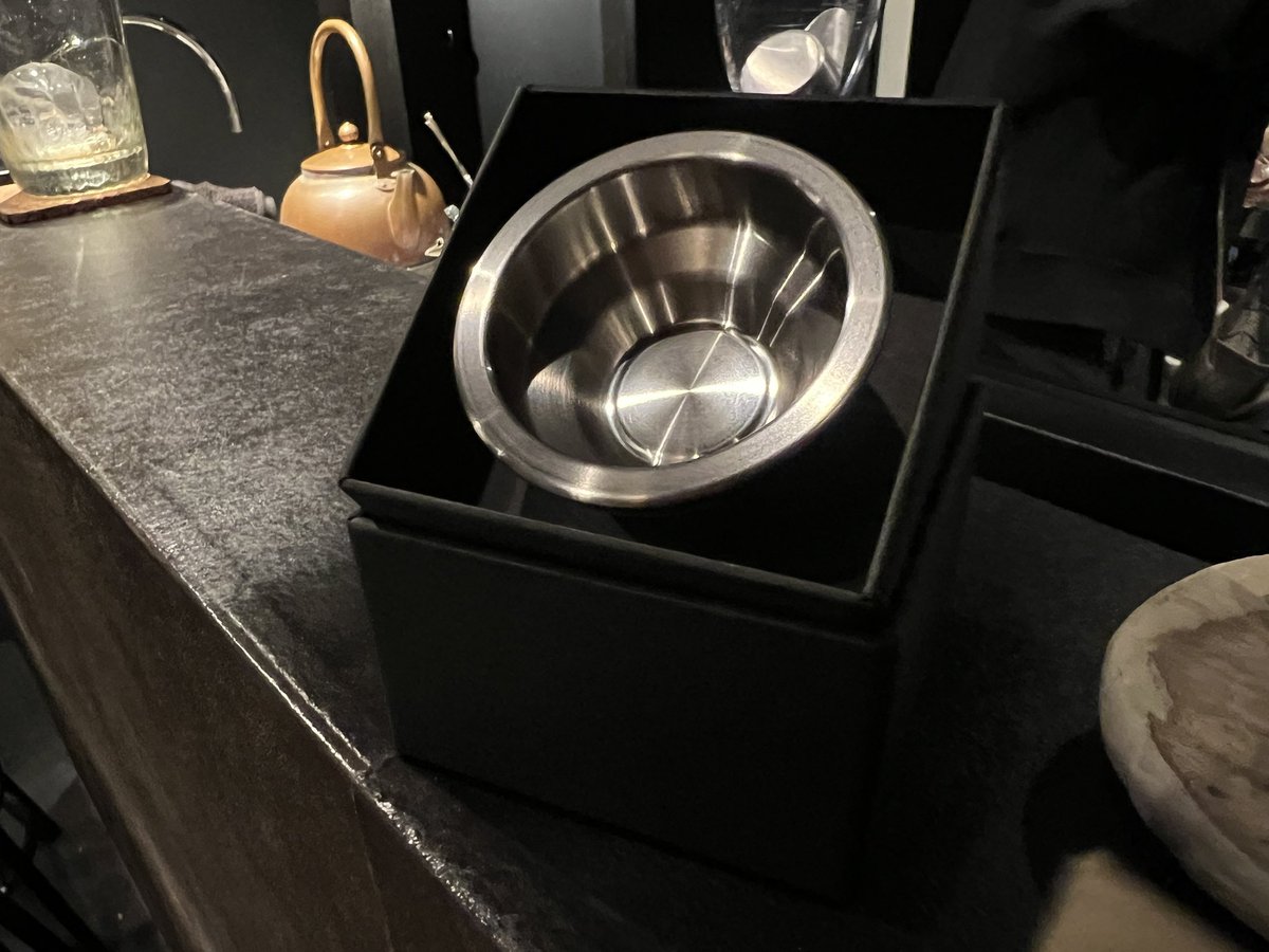 moon_angel14's tweet image. ニヤニヤ(๑¯ω¯๑)
本日の東京お出かけ最終到達地点はココですよね✨🌙
ヨーヨーエキスタップリ補充～完～っス(๑•̀ㅂ•́)و✧

#yyr #yoyorecreation #にゐる