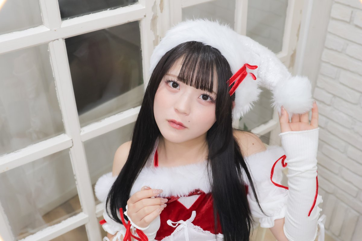 7B5XWhfnO0dqUa9's tweet photo. PinkySpice
12/14(土) 大阪撮影会
スタジオユニット
阿波座F,H にて

＃サンタコス  🎅
あやねサンタ
亀山のうさうさ邸
に来ないかな？

JR関西線を東に
亀山までもう少し😀

#音咲あやね
#PinkSpice
@ayane_0107_ https://t.co/MlodoOVtw9