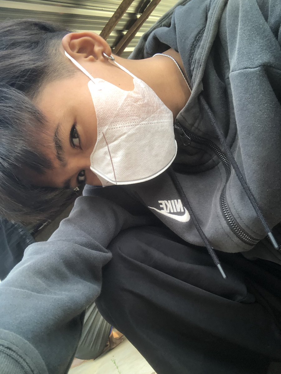 Sujitramin's tweet photo. หนาวนี้ได้กอดแต่หมอน😫🫠#เลสเบี้ยน #ทอม #ชอบผู้หญิง #โสด #หาแฟน https://t.co/aDYn7ix5vM