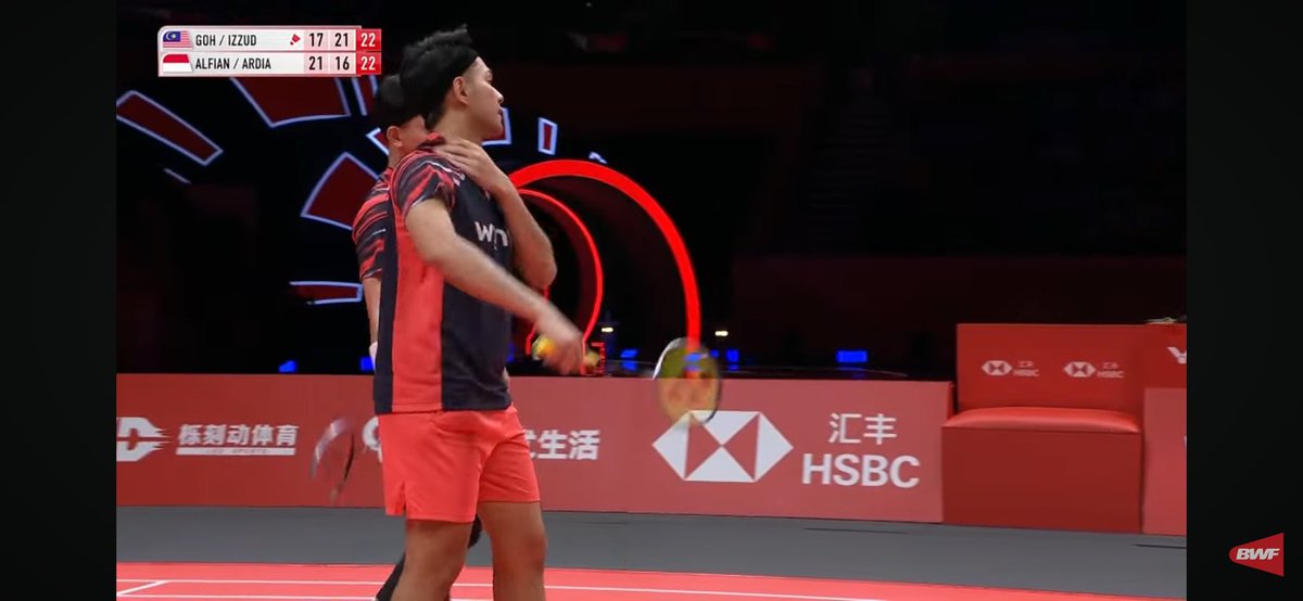 maliyaaa_20's tweet photo. PANJANG EH DRAMA NK MENANG TU😮‍💨😮‍💨. Jangn cegini sakit jatung mak, nak pakai esok lagi ni😮‍💨😮‍💨 #BWFWorldTourFinals2024 https://t.co/uMuz8fONFu