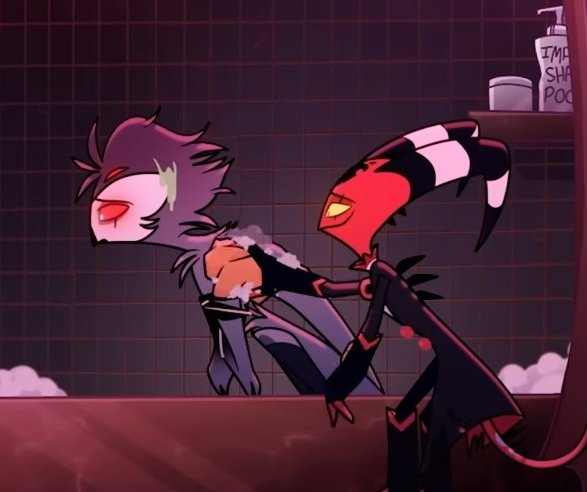 stolasprophecy's tweet photo. stolas was abused by stella most of his life, was kidnapped, tortured and almost k*lled by striker but this is probably the most scared he has ever been :( https://t.co/oi2H0zabaL