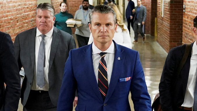 TRUMP_ARMY_'s tweet image. 🚨 BREAKING: Concerns are rising among military officials that Pete Hegseth, if confirmed as Secretary of Defense, could dismiss up to 20 “woke” generals and high-ranking officers.

What's your reaction?