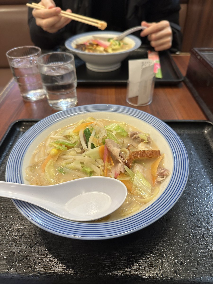 休憩のお供はリンガーハット