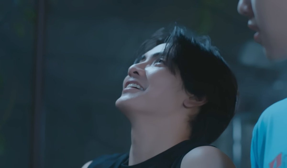 "He's smile but I haven't finish yet, so still dni Fadel!"

✋✋✋