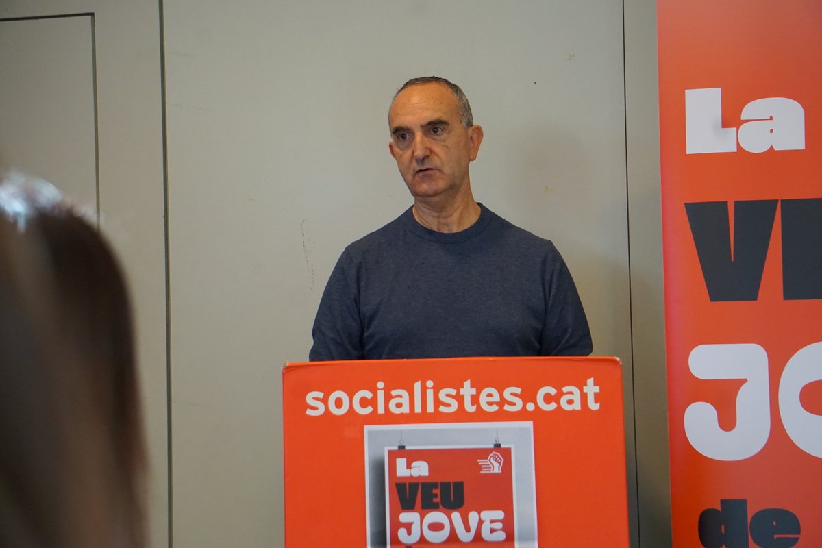 torrevejana's tweet photo. Inauguració del VIII congrés de la @JSCMataro. Un espai, les joventuts, que sempre he sentit meu. 

Enhorabona a l'executiva sortint, i a la nova! 👏🏻 #LaVeuJoveDeMataró https://t.co/stGTcx8RKE