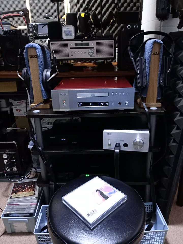 Jl1Pyb's tweet photo. #STAX
#TRIODE
#PROCable
#TheNUDECable
#アマチュア無線
今宵STAX LIVE
宇多田ヒカル
「SCIENCE FICTION」
Good night !! https://t.co/8OeXZowGOf