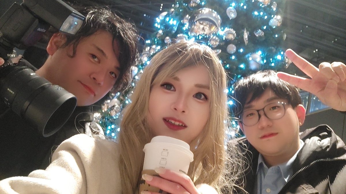 ASURA_Nagasaka's tweet photo. #山手線ポトレ
全30駅さつえいしゅーりょー！！！
かでぃ先生が来てくれました🙆
（じんくんは仕事で来れず😭

いろいろ言いたいことはありますが、とりあえず山手線ポートレート完結です！！！
関係者の皆様には追ってご連絡します！
応援本当にありがとうございました🙆🙆🙆 https://t.co/LCD1MVmkz3