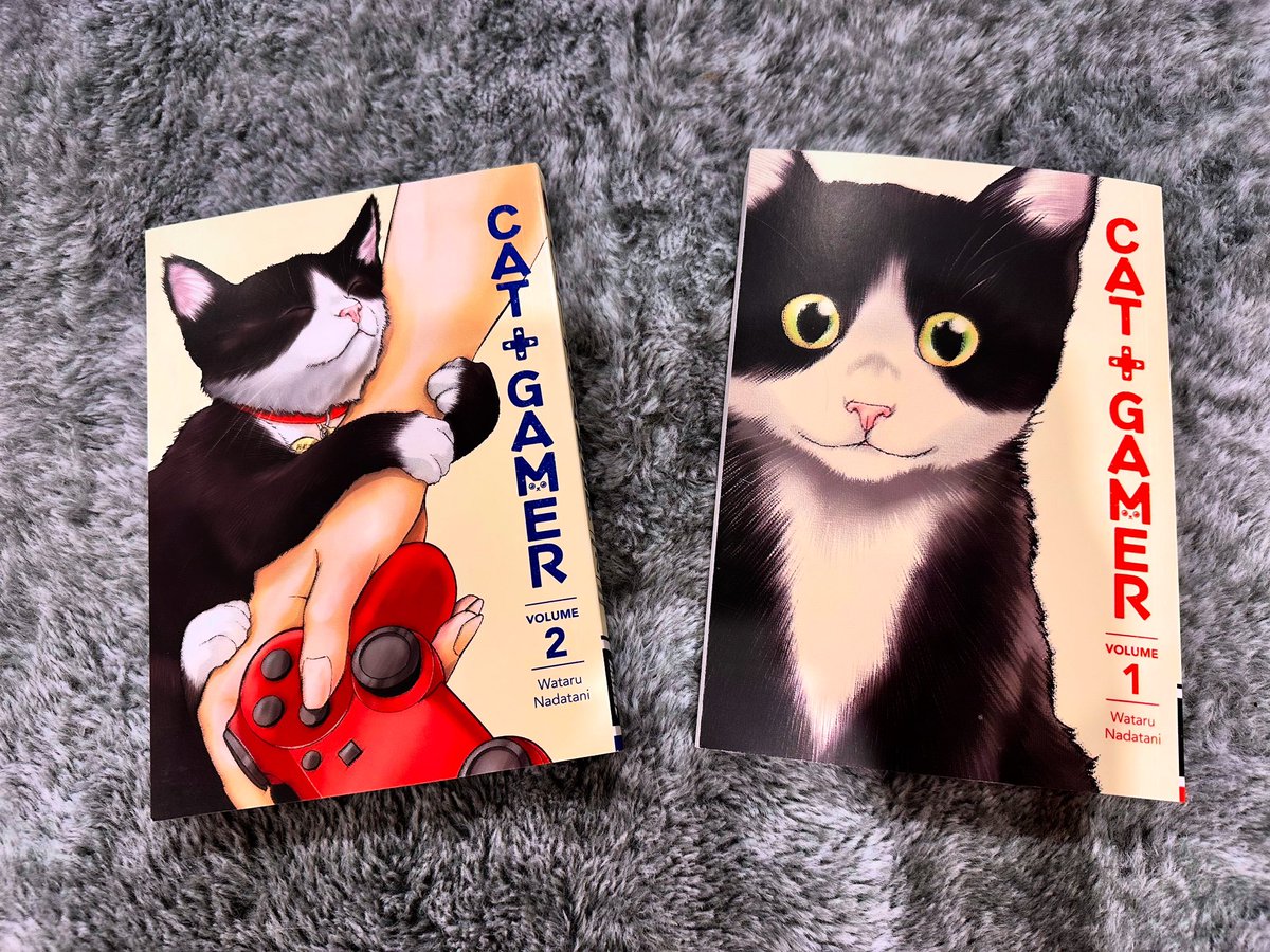 Got gifted these and had no idea they existed—clearly I’ve been living under a rock. A manga about cats and gamers? This feels personally targeted, and I’m not even mad. Super excited to dive into Cat + Gamer!

#CatLovers #GamerLife #MangaAddict #GamingWithPaws #GeekLifeWin
