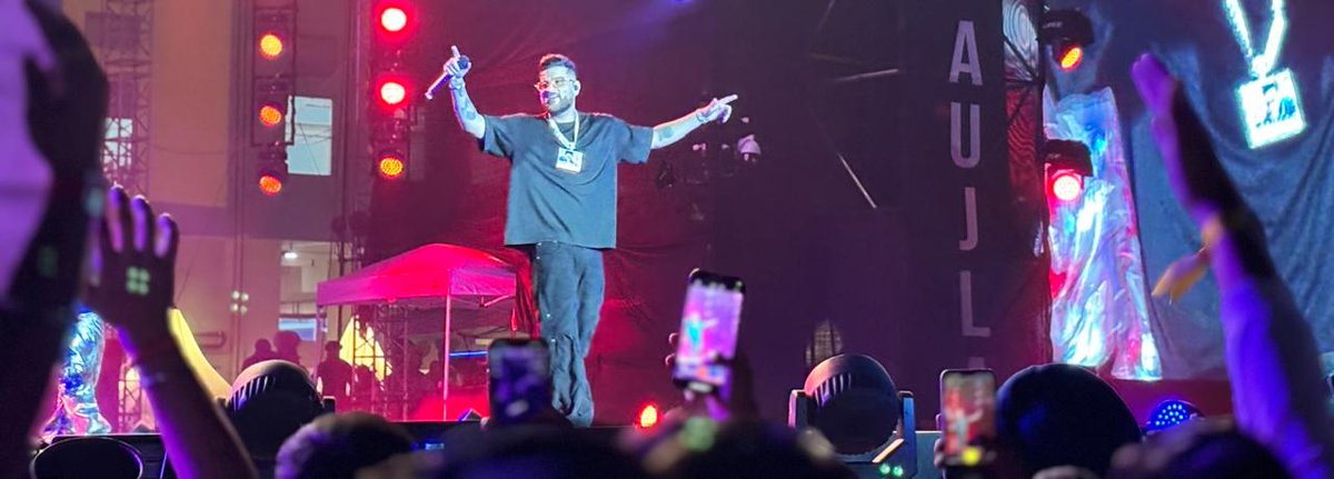 srmashristy's tweet image. Best two hours of my life till date #KaranAujlainblr #ItWasAllADream 🥹✨