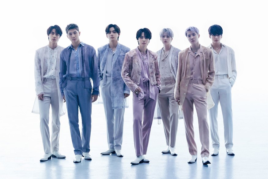MyLoving2Seok's tweet photo. BTS makes history as the first group and Asian act ever to have 55 MVs surpass 100 million views on Youtube.

CONGRATULATIONS BTS 
BTS PAVED THE WAY https://t.co/HnvqcXsRt4