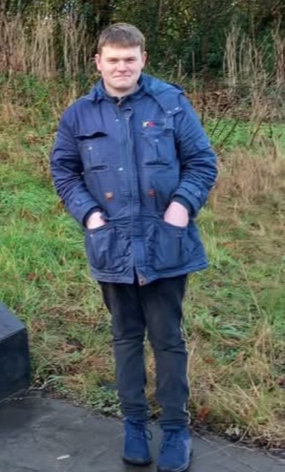 Gardaí are seeking the public's assistance in tracing the whereabouts of 23 yr old Evan Maguire, who is reported missing from his home in Newtowngore, Co. Leitrim, since Weds 11 Dec 2024.
Evan is described as being approx 5'6 tall, with a regular build, brown hair and brown eyes.