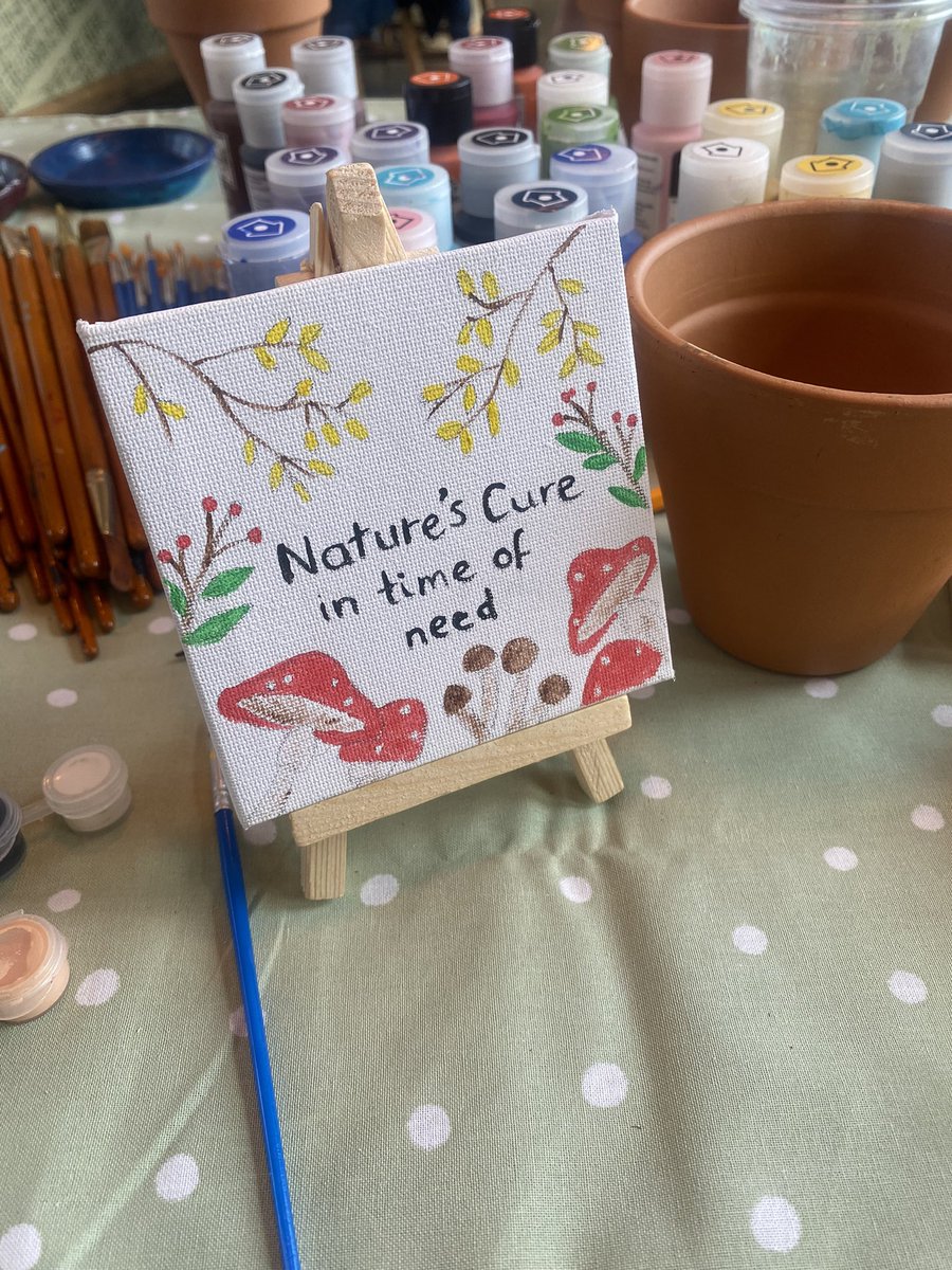 Come say hello! We have tiny canvases and pots to paint your nature-themed patterns on 🥰 We’re here until 4pm ✨🎨
