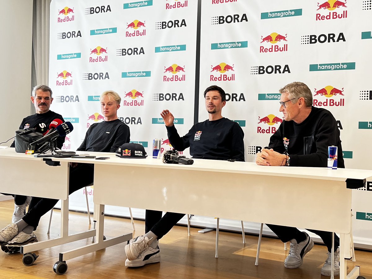RBH_ProCyclingF's tweet photo. #Programme2025 sur les Grands Tours (connu à cette heure) :

👉 @rogla : @giroditalia + @LeTour 
👉 @danifmartinez96 : @giroditalia + @LeTour 
👉 @ale_vlasov : @LeTour + @lavuelta 
👉 @JaiHindley : @giroditalia + @lavuelta https://t.co/mm10jheDD1