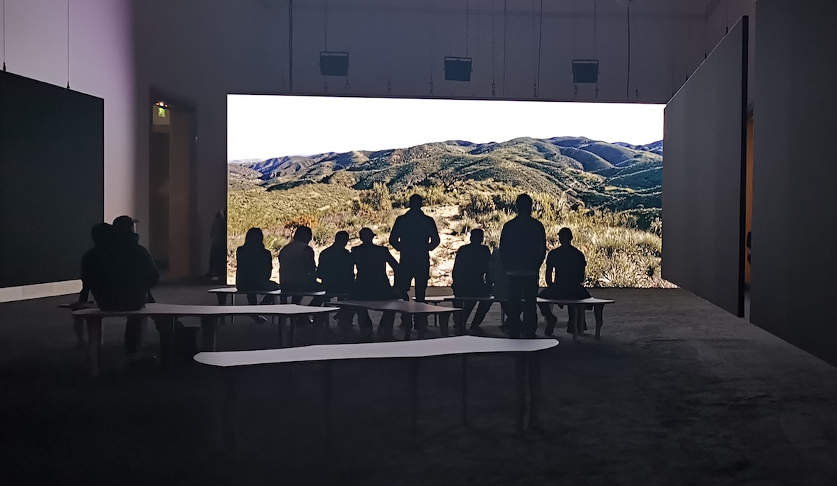 Read Jude Montague's Review: Philippe Parreno VOICES Haus der Kunst Munich – Jude Montague tinyurl.com/yjbcan35 <a href="/HausderKunst/">Haus der Kunst</a> <a href="/PhilippePerreno/">Philippe Perrenoud</a>