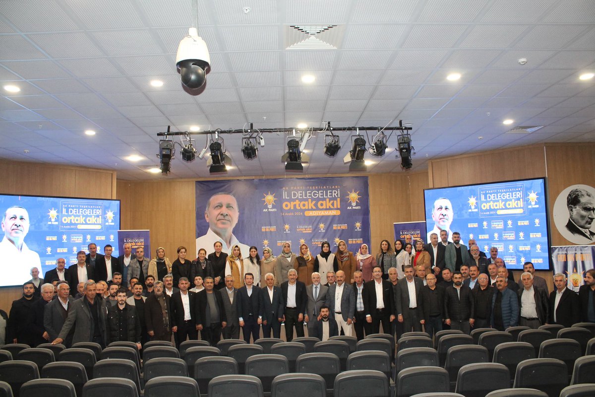 📍AK Parti Teşkilatları İl Delegeleri Ortak Akıl Toplantısı #Adıyamam

Adıyaman İl Teşkilatımızın değerli il delegeleriyle, “Ortak Akıl” toplantımızı gerçekleştirdik.

AK Parti’mizin mayasında olan istişare kültürüyle, Adıyaman'ımız için atacağımız adımları  ve il kongerimizi