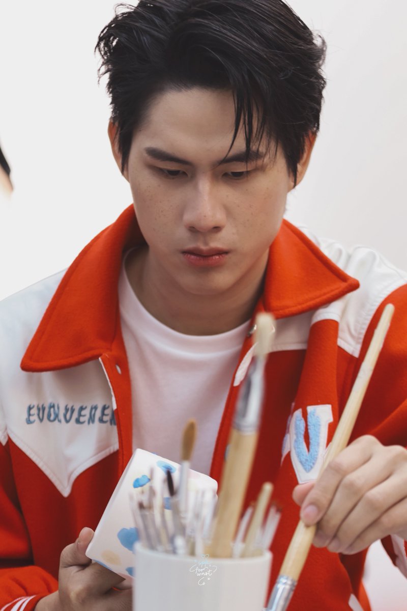 sppforwnst's tweet photo. นายนิรันดร ยศวาทิน <3🌟

#DrAllyxWinnySaTang
#winynny 📸 #sppsnapshot https://t.co/PUOMEm9ICj