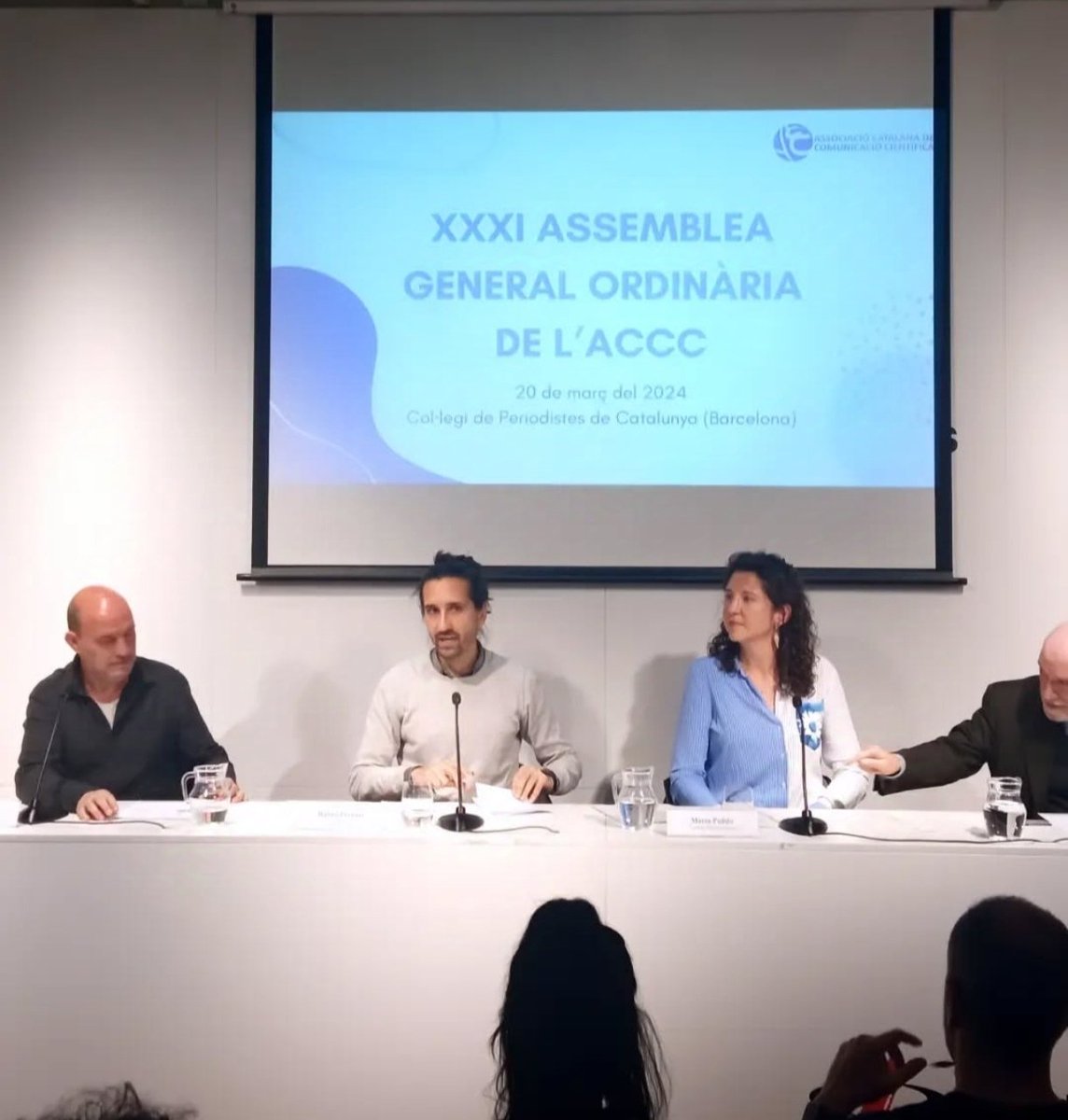 Rubén Permui 🏳️🌈 (@rupermui) on Twitter photo Bon dia! Ets dediques a la comunicació i t'interessa la ciència? Tens formació científica i t'interessa la seva comunicació? Et dono 5 raons perquè hauries d'associar-te a l'Associació Catalana de Comunicació Científica <a href="/ACCC_/">Associació Catalana de Comunicació Científica</a>: accc.cat Bon dia! Ets dediques a la comunicació i t'interessa la ciència? Tens formació científica i t'interessa la seva comunicació? Et dono 5 raons perquè hauries d'associar-te a l'Associació Catalana de Comunicació Científica <a href="/ACCC_/">Associació Catalana de Comunicació Científica</a>: accc.cat