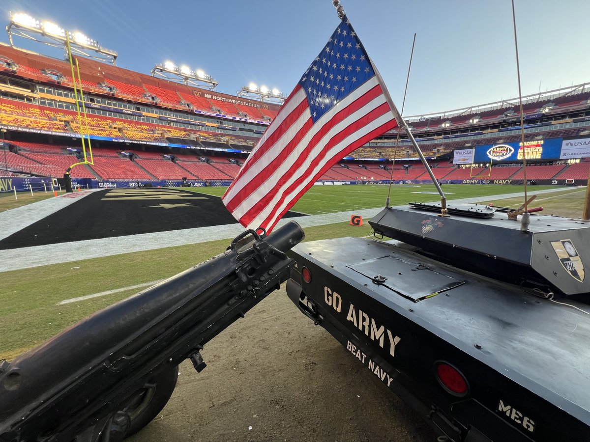 Good morning ⁦<a href="/NWStadium/">Northwest Stadium</a>⁩!  It’s a great day for ⁦<a href="/ArmyWP_Football/">Army Football</a>⁩ to BEAT ⁦<a href="/NavyFB/">Navy Football</a>⁩ #GoArmy #BeatNavy