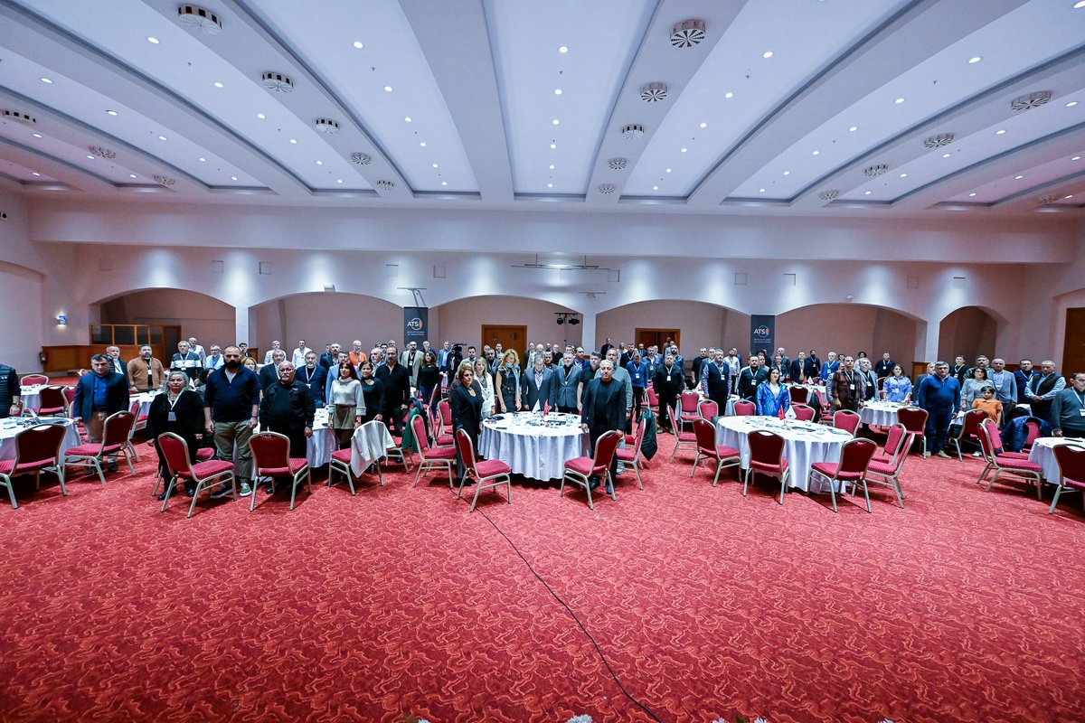 Antalya Ticaret ve Sanayi Odası (ATSO) 2022-2026 dönemi meclisi ve meslek komiteleri olarak üçüncü müşterek toplantısında bir araya geldi. Toplantının açılış konuşmasını gerçekleştiren ATSO Yönetim Kurulu Başkanımız Yusuf Hacısüleyman, merhum Yönetim Kurulu Başkanımız Ali Bahar