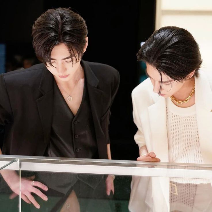 Sungjake AU. 🔞

“Back To You”

Berlari sampai ujung dunia sekalipun, tetap Kadek jawaban dari segala yang dipinta William.

— Pijet Becek series. 

𝑾𝒓𝒊𝒕𝒕𝒆𝒏 𝒃𝒚 © 𝒎𝒂𝒅𝒂𝒎𝒍𝒊𝒍𝒃𝒐𝒊