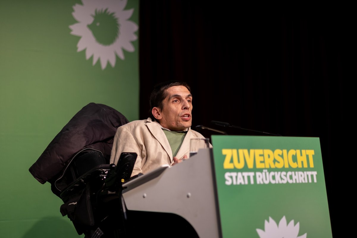 Lasst uns gemeinsam dafür kämpfen, dass Inklusion keine leere Floskel bleibt. Ich möchte Menschen mit Behinderung eine Stimme geben, damit dieses Land endlich barrierefrei und inklusiv wird.

Herzlichen Glückwunsch an <a href="/hickelmobil/">Konrad</a> zu Platz 14 unserer Liste!