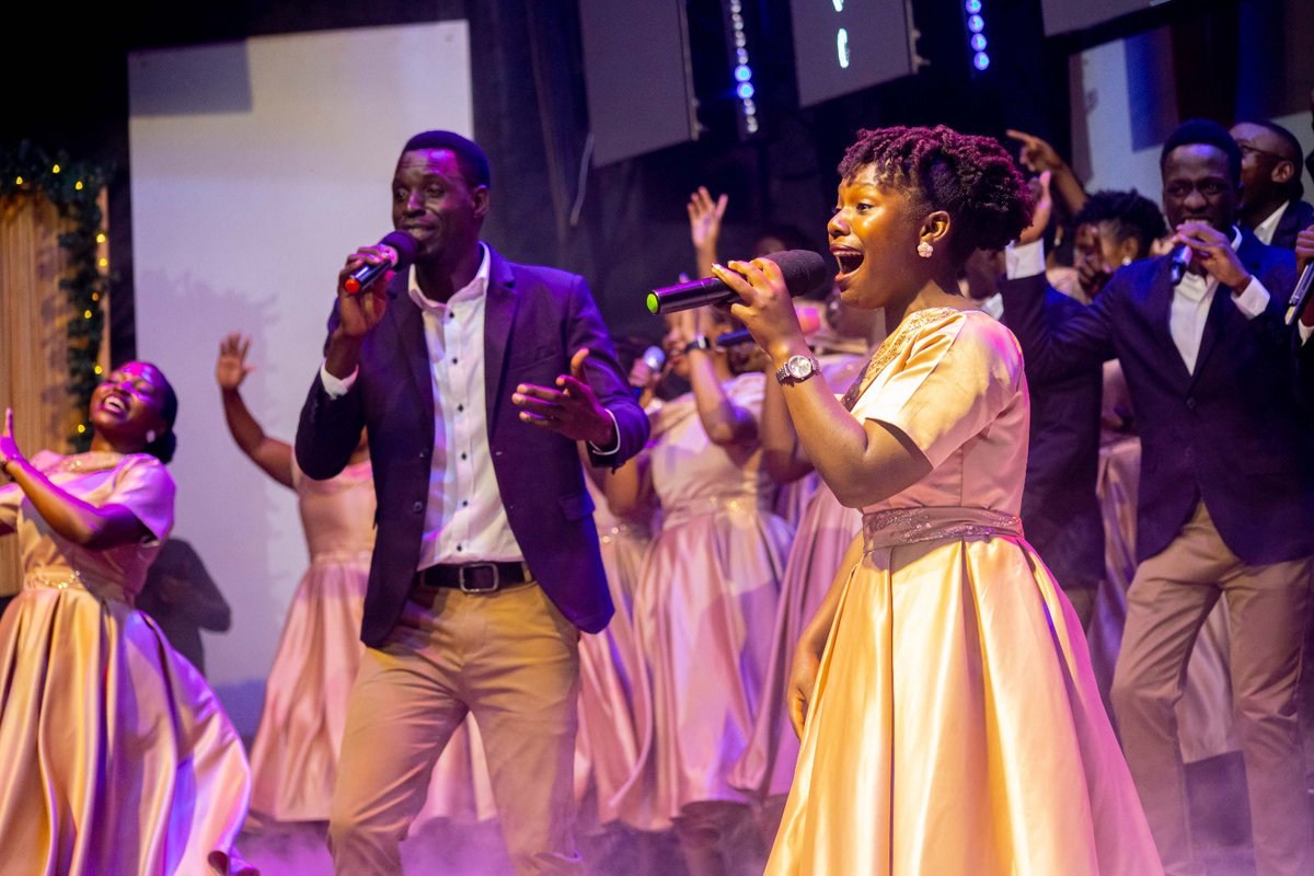 “Mukama asubiza natukiliza” 🙏🏾

#Ahadi #Celebrateimmanuel24 #Rolecfamily