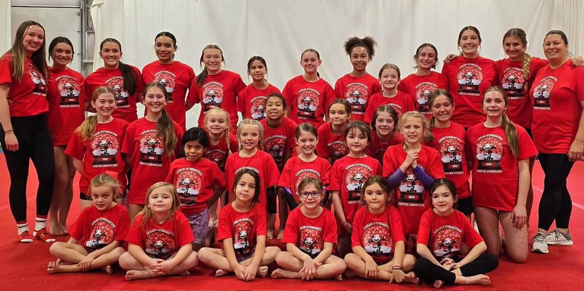 We had a wonderful Winter Showcase this morning!  ❤️❄️