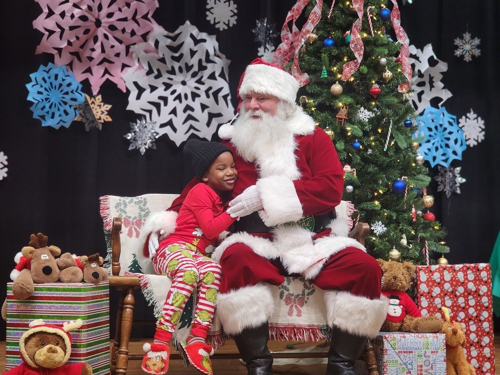 RBWTinyTigers's tweet photo. We had a wonderful turnout for our annual Santa Breakfast. it was great to see our former, present, and future students and their families. Thank you to McDonald's and Home Depot for donating to our event! https://t.co/kb3naP3EQ0