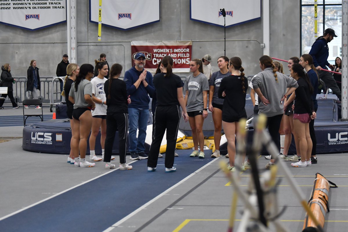 cunebulldogs's tweet image. 🎽 | The race walking, the vaulting, the jumping and the throwing has commenced.

#skodawgs 🐾