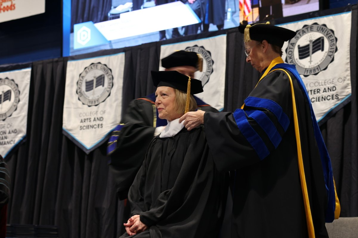 DakotaState's tweet photo. Congrats to the Fall Class of 2024! Go Trojans!🎉  #DSUGrad #LoyaltoBlue https://t.co/hLJfEZjVlu