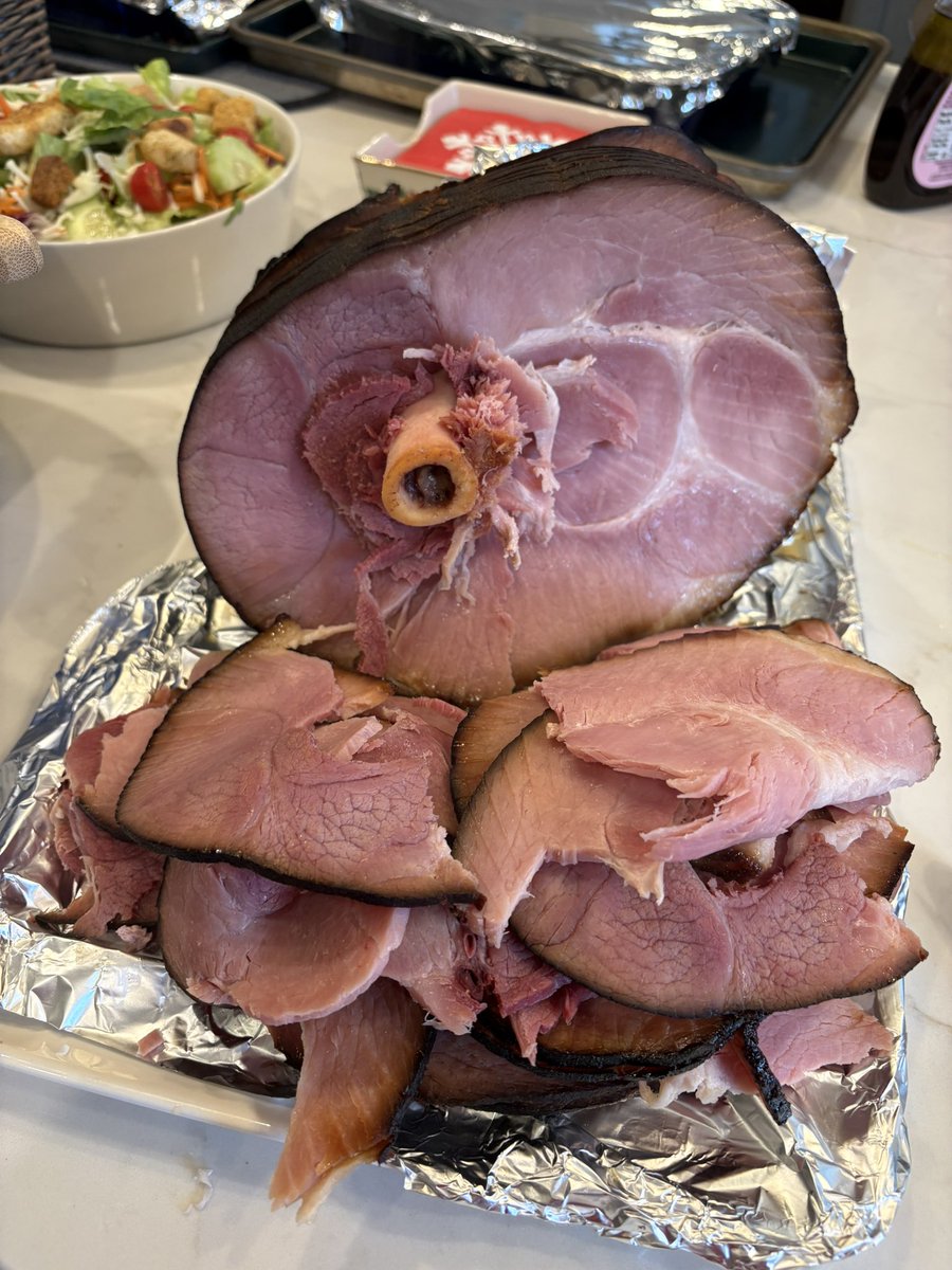 THE BBQ REVIEW tweet media