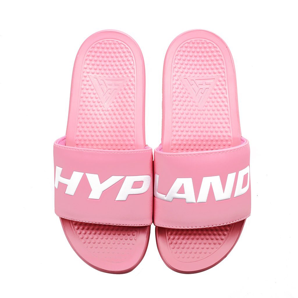BrownBreylan's tweet photo. @hypland Any plans on bringing these hypland slides back??? Never really had the chance to get them https://t.co/xxUAQzFMti