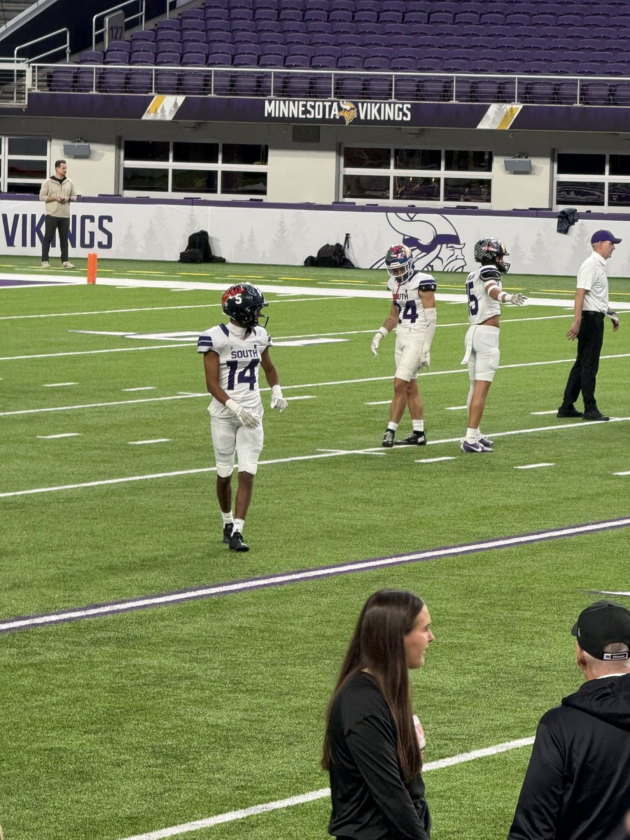 Let’s go <a href="/DahlinBen/">Ben Dahlin</a>!  #14 on the South All Star team!  <a href="/JCCHuskiesFBALL/">JCC Football</a>