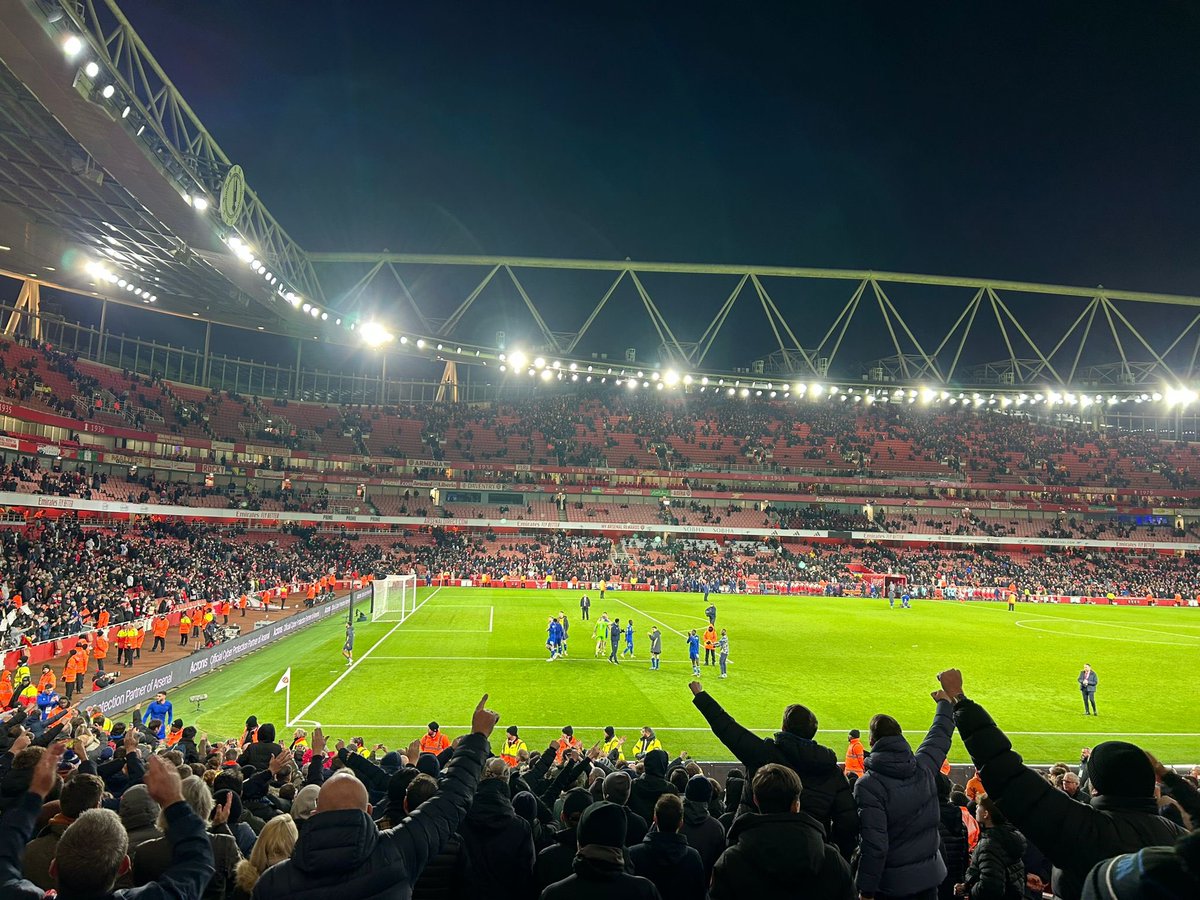 iggy1878's tweet photo. Onwards evertonians 💙 https://t.co/V6BTTM6Id1