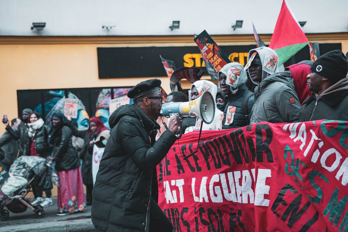 lacgtcommunique's tweet photo. On bosse ici, on vit ici, on reste ici !
🤝 @MSolidarites https://t.co/zUiCtEGAtl