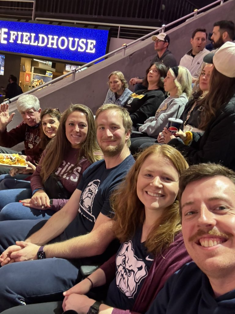 emilyjacquelyn's tweet photo. #IndyClassic Gig em Aggies 👍🏼and Go Dawgs 🐶 https://t.co/ZFnlaIl2kj
