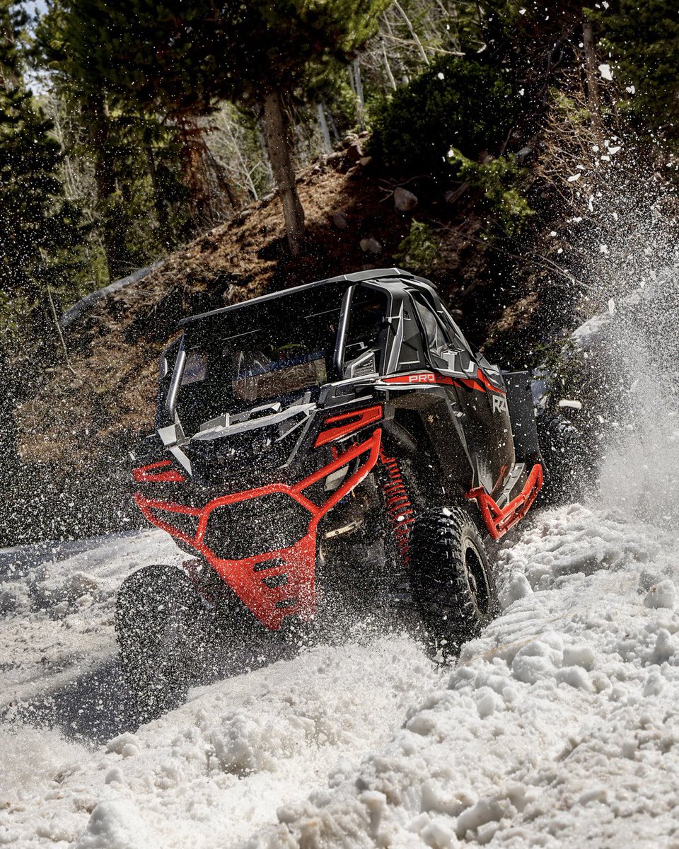 PolarisORV's tweet image. Turbocharged snow removal services,  courtesy of RZR #PolarisRZR