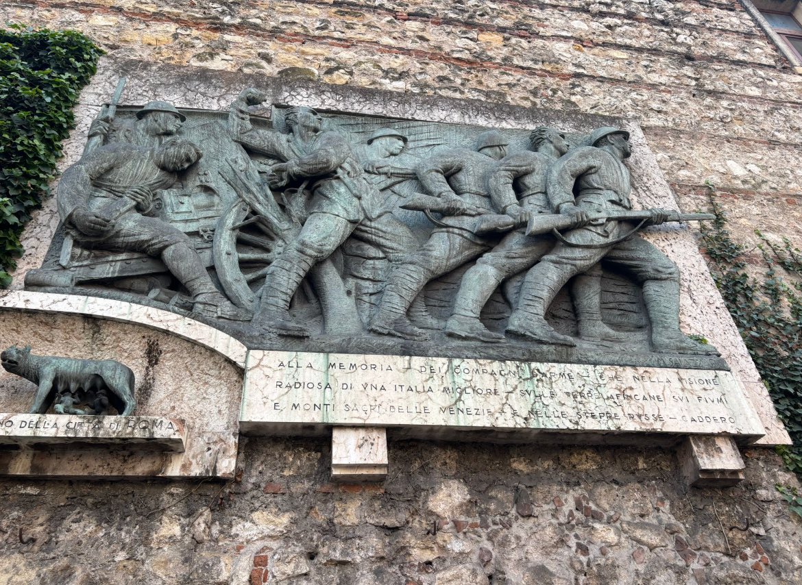 Tim Thurlow tweet media